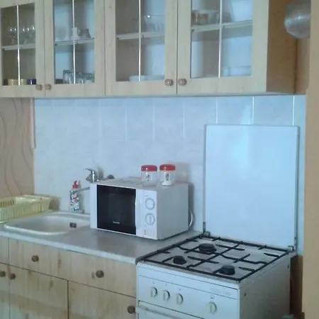 アパート Marta Apartman 1 *